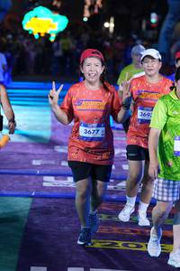 BIB: 369, 3677
                            <button type="button" onclick="openModal(26262219)" class="btn btn-primary btn-sm float-right btn-popup" data-toggle="modal" data-target=".modal-high-quality">
                        <i class="fas fa-shopping-cart"></i> Add to Cart
                    </button>
                                            <button type="button" onclick="isThisMe(26262219, true)" class="btn btn-success btn-sm float-right btn-popup btn-isme hidden" data-toggle="tooltip" data-placement="bottom" title="นี่คือรูปของคุณใช่ไหม คลิกที่นี่เพื่อเอาเข้าอัลบั้ม">
                        <i class="fas fa-plus"></i> Add to album
                    </button>
                    <button type="button" onclick="isThisMe(26262219, false)" class="btn btn-warning btn-sm float-right btn-popup btn-isnotme hidden">
                        <i class="fas fa-ban"></i> Remove from album
                    </button>